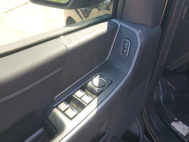 Photo of 2025 Agate Black Metallic Ford F-150