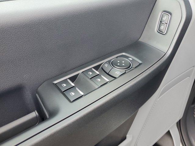 Photo of 2026 Oxford White Ford F-350