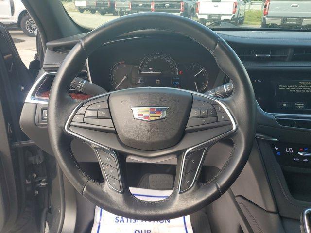 Photo of 2019 Stellar Black Metallic Cadillac XT5