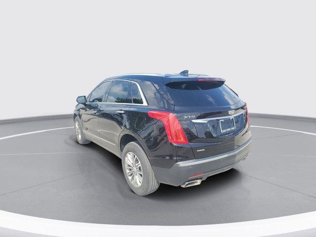 Photo of 2019 Stellar Black Metallic Cadillac XT5
