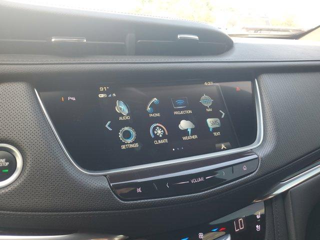 Photo of 2019 Stellar Black Metallic Cadillac XT5