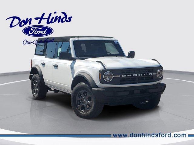 Photo of 2025 Oxford White Ford Bronco