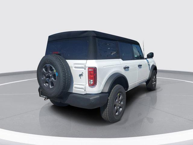 Photo of 2025 Oxford White Ford Bronco