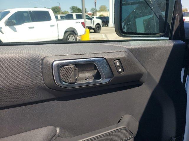 Photo of 2025 Oxford White Ford Bronco