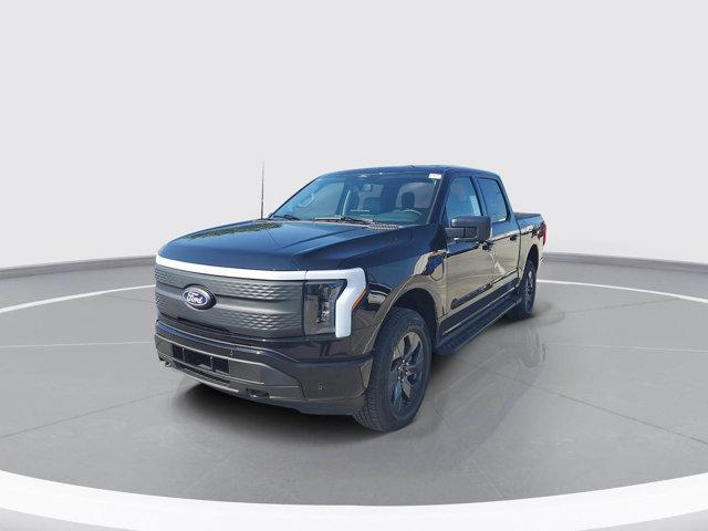 Photo of 2025 Agate Black Metallic Ford F-150 Lightning