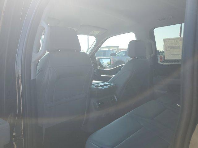 Photo of 2025 Agate Black Metallic Ford F-150 Lightning