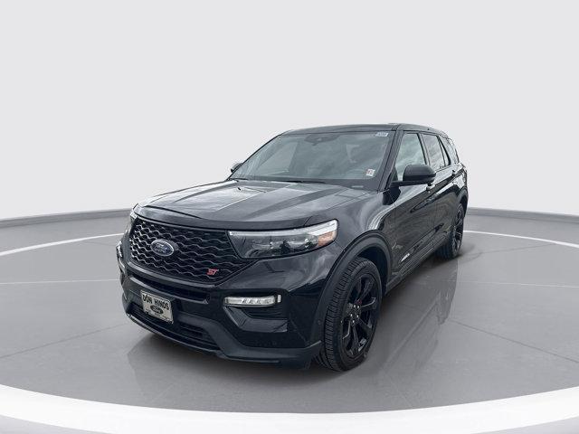 Photo of 2021 Agate Black Metallic Ford Explorer