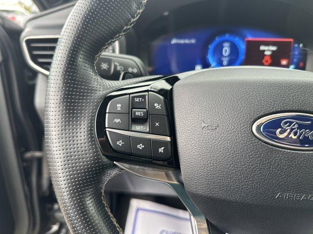 Photo of 2021 Agate Black Metallic Ford Explorer