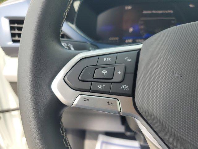 Photo of 2023 Pure White Volkswagen Taos
