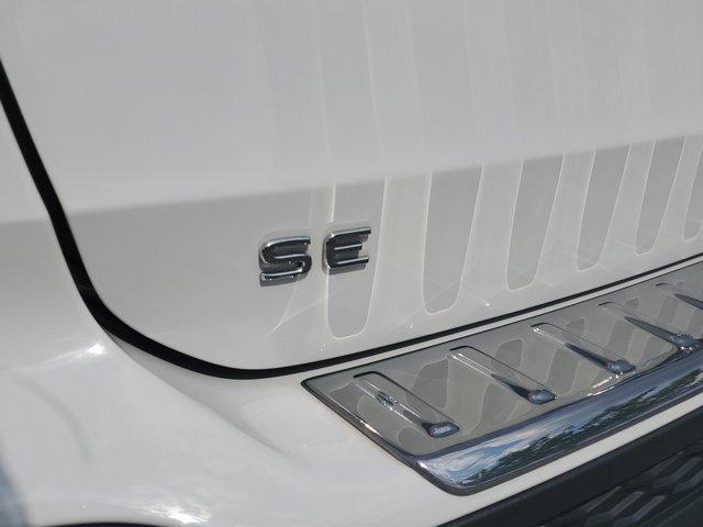 Photo of 2023 Pure White Volkswagen Taos
