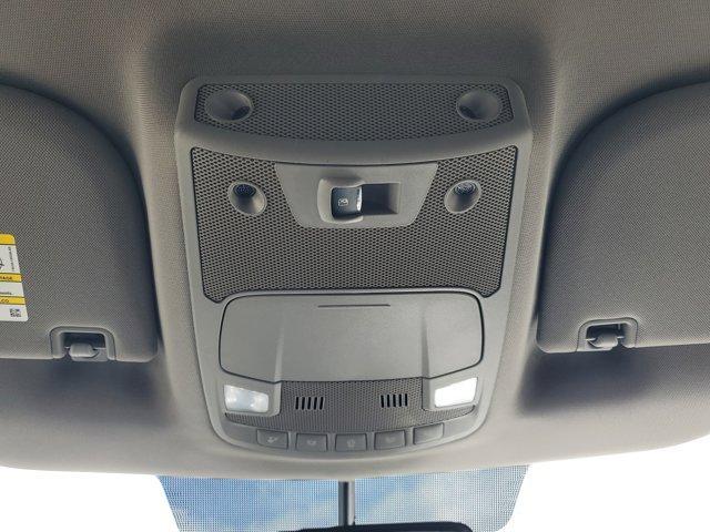 Photo of 2017 White Ford F-250