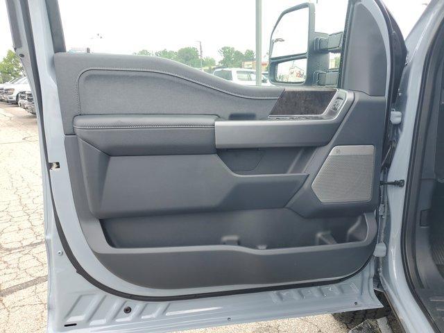 Photo of 2025 Glacier Gray Metallic Ford F-350