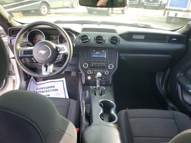 Photo of 2016 Ingot Silver Metallic Ford Mustang