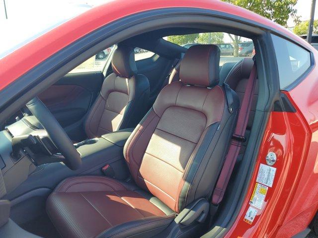 Photo of 2025 Race Red Ford Mustang