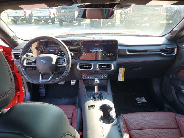 Photo of 2025 Race Red Ford Mustang