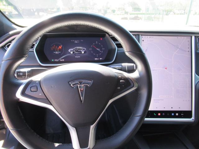 Photo of 2017 Silver Metallic Tesla Model S