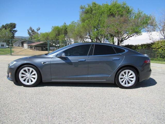 Photo of 2017 Silver Metallic Tesla Model S