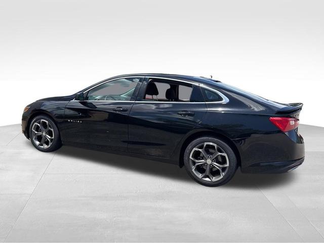 Photo of 2019 Mosaic Black Metallic Chevrolet Malibu