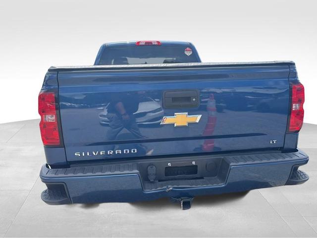 Photo of 2017 Deep Ocean Blue Metallic Chevrolet Silverado 1500