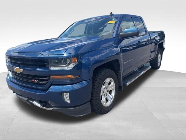 Photo of 2017 Deep Ocean Blue Metallic Chevrolet Silverado 1500
