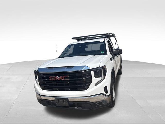 Photo of 2023 Summit White GMC Sierra 1500