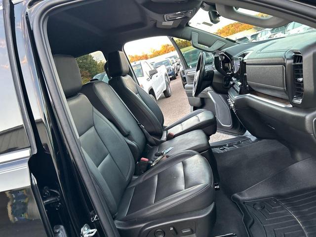 Photo of 2022 Onyx Black GMC Sierra 1500