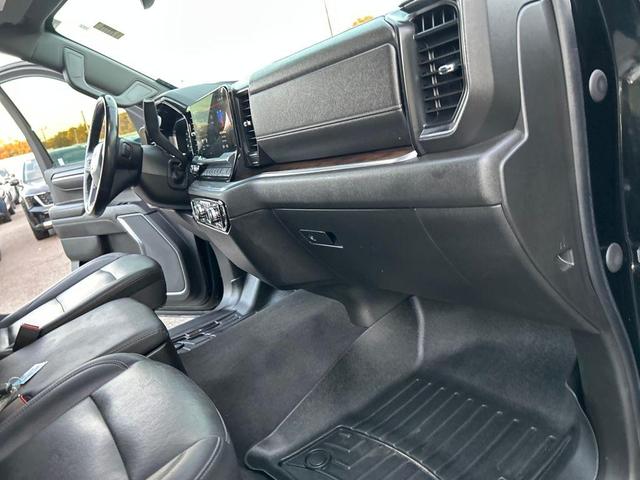 Photo of 2022 Onyx Black GMC Sierra 1500