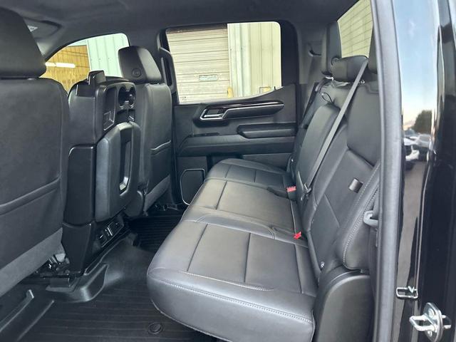 Photo of 2022 Onyx Black GMC Sierra 1500