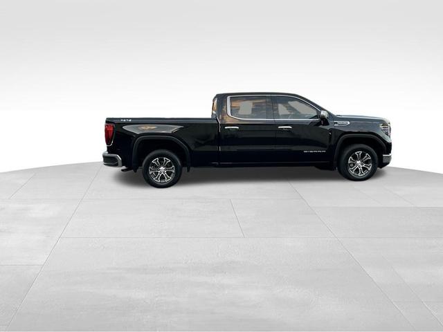 Photo of 2022 Onyx Black GMC Sierra 1500