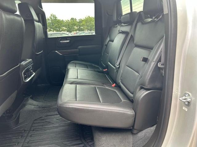 Photo of 2021 Quicksilver Metallic GMC Sierra 2500