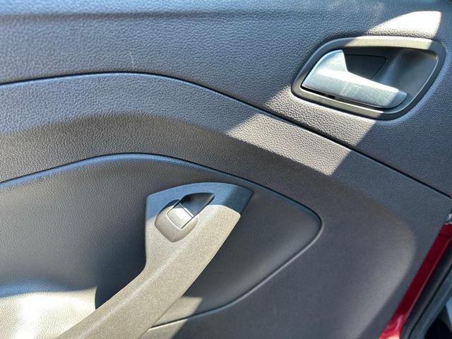 Photo of 2018 Ruby Red Ford Escape
