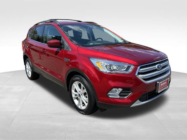 Photo of 2018 Ruby Red Ford Escape