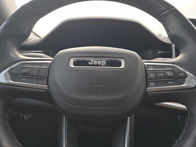 Photo of 2022 Diamond Black Jeep Compass