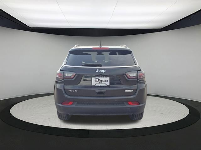 Photo of 2022 Diamond Black Jeep Compass