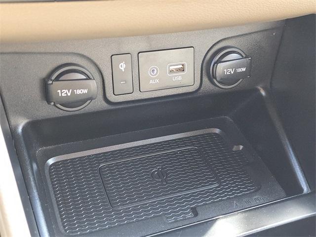 Photo of 2021 Black Noir Pearl Hyundai TUCSON