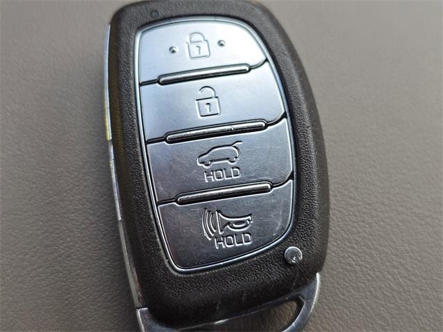 Photo of 2021 Black Noir Pearl Hyundai TUCSON