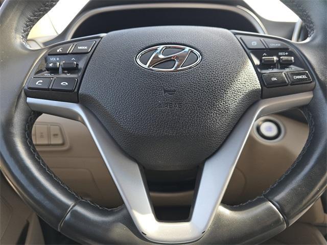Photo of 2021 Black Noir Pearl Hyundai TUCSON