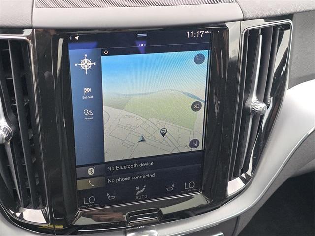 Photo of 2018 Gray Metallic Volvo XC60