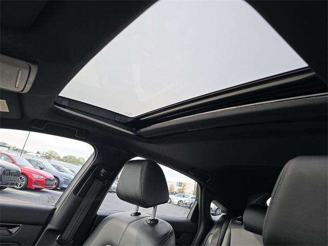 Photo of 2024 Meteorite Gray Metallic Honda Civic