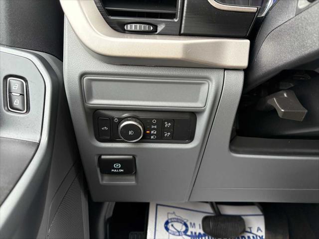 Photo of 2021 Oxford White Ford F-150