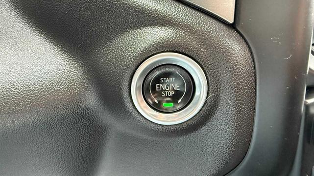 Photo of 2021 Oxford Brown Metallic Chevrolet Silverado 1500