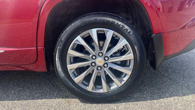 Photo of 2023 Radiant Red Tintcoat Chevrolet Traverse