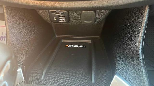 Photo of 2023 Radiant Red Tintcoat Chevrolet Traverse