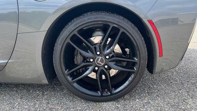 Photo of 2015 Shark Gray Metallic Chevrolet Corvette