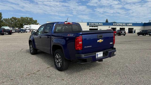 Photo of 2016 Laser Blue Chevrolet Colorado