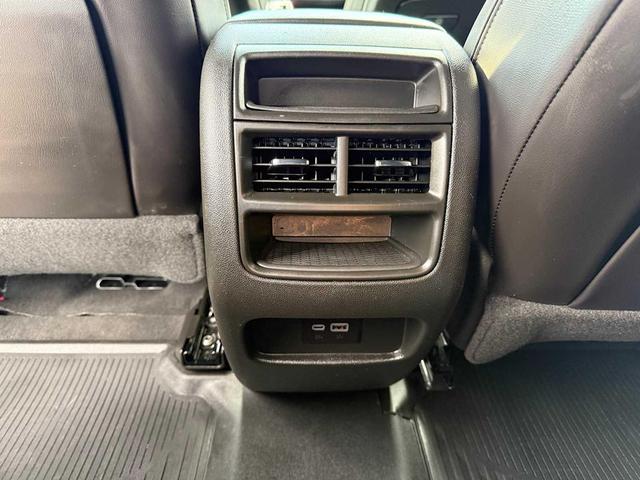 Photo of 2025 Stellar Black Metallic Cadillac XT5