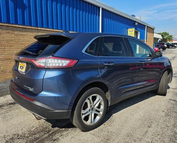Photo of 2018 Blue Metallic Ford Edge