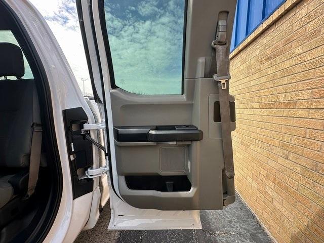 Photo of 2020 Oxford White Ford F-150