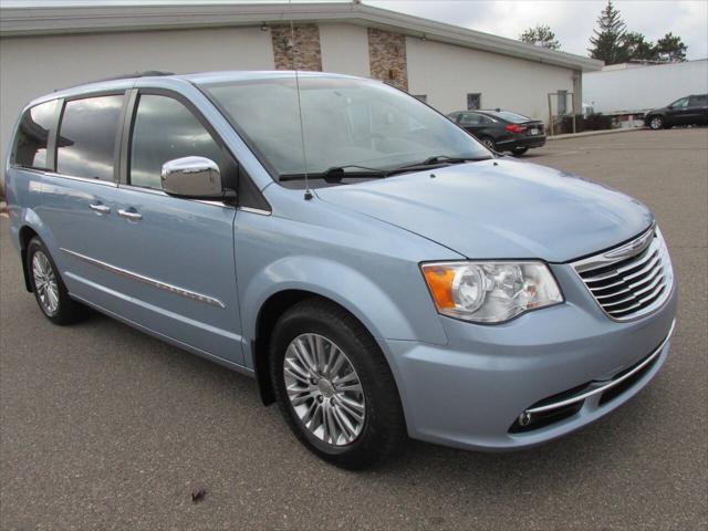 2013 Chrysler Town & Country