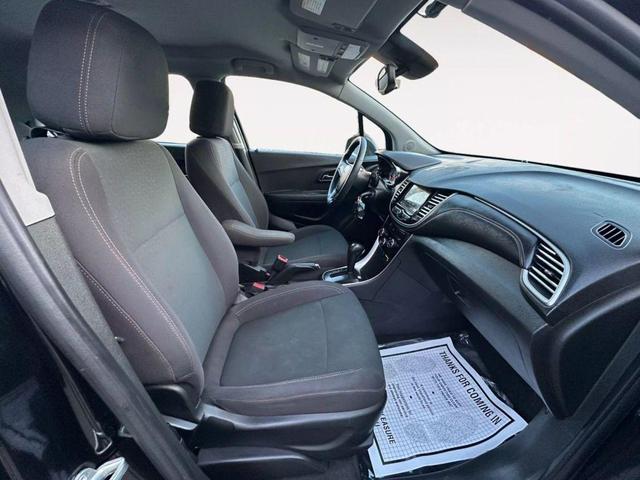 Photo of 2019 Black Chevrolet Trax
